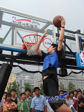 攻防转换中 攻防转换中