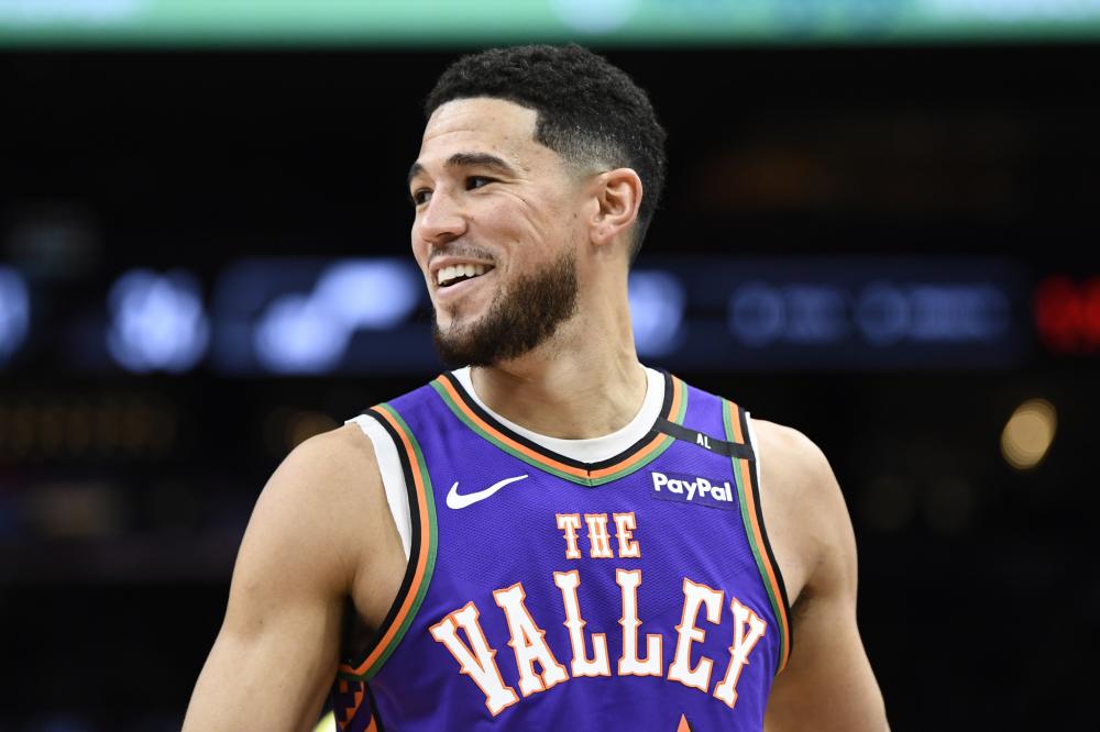 还是在传球 还是在传球