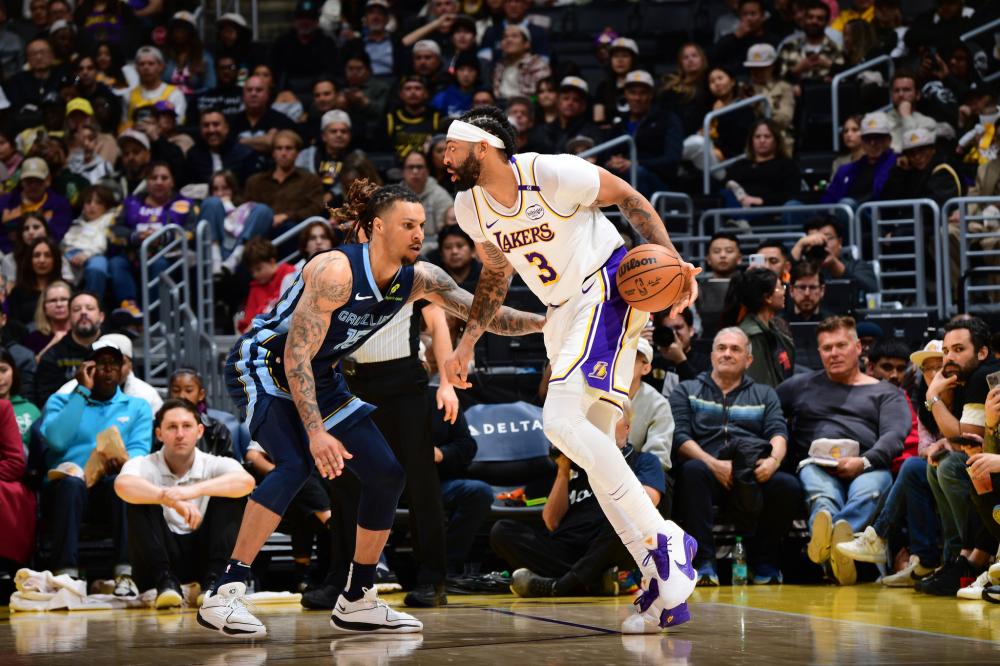 嵌入相关搜 嵌入相关搜