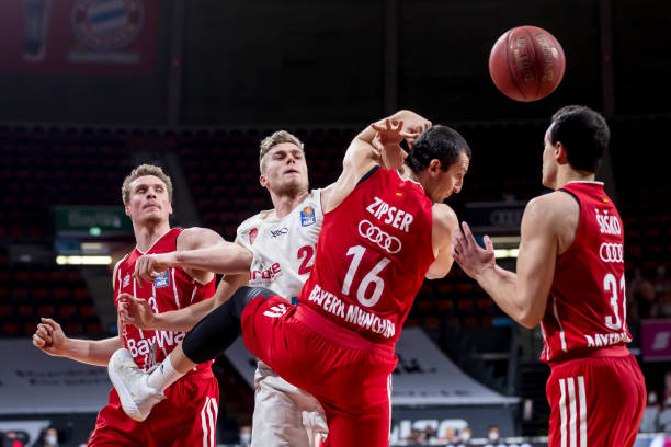 59岁的朱 59岁的朱