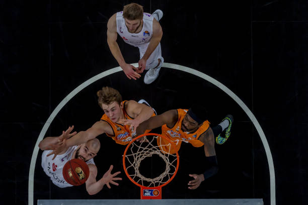 让我们深入 让我们深入